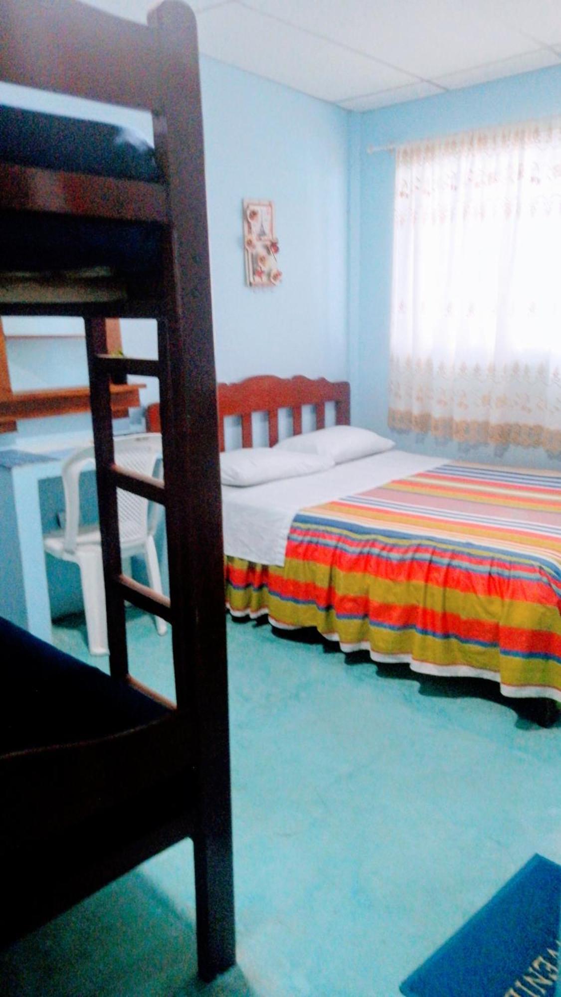 Hostal Aruba Atacames Zimmer foto